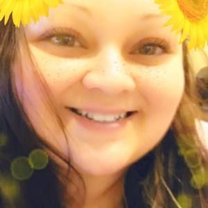 Meet your Posher, Marissa